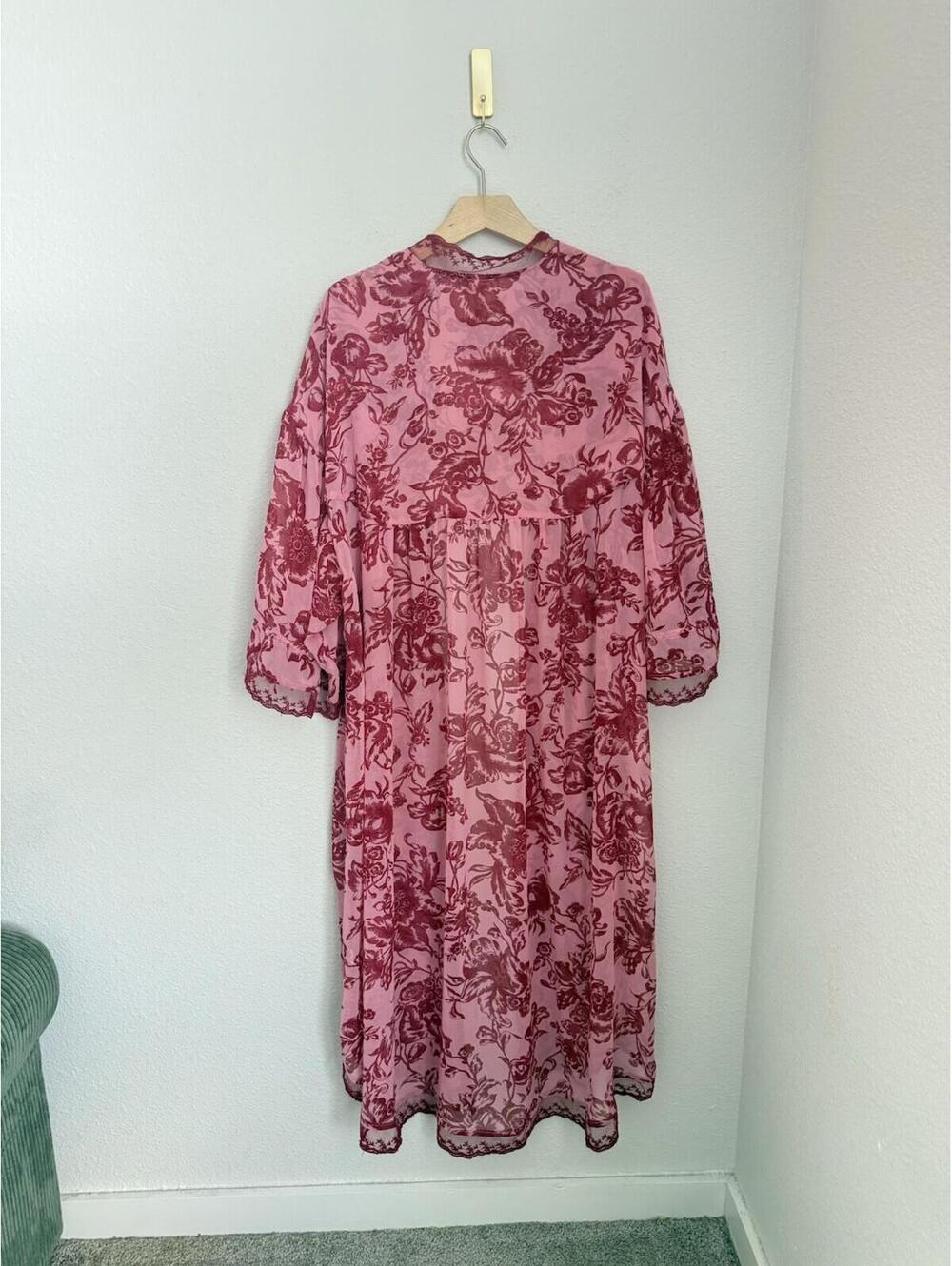 Anthropologie Lyrebird Embroidered Lace-Trim Feminine Satin Duster‎ Kimono Sz XS - Picture 6 of 7
